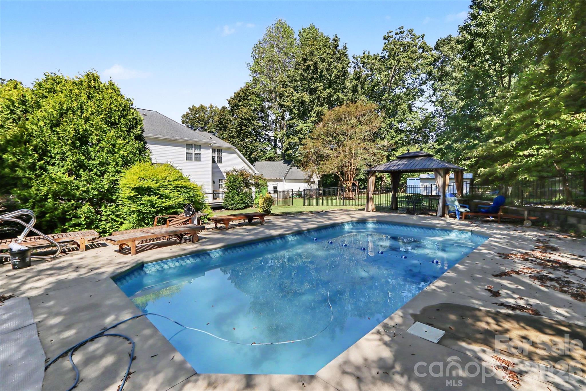 1233 Waterford Road