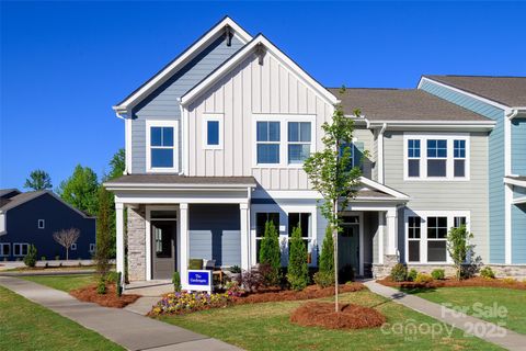 10013 Mamillion Drive Huntersville NC 28078