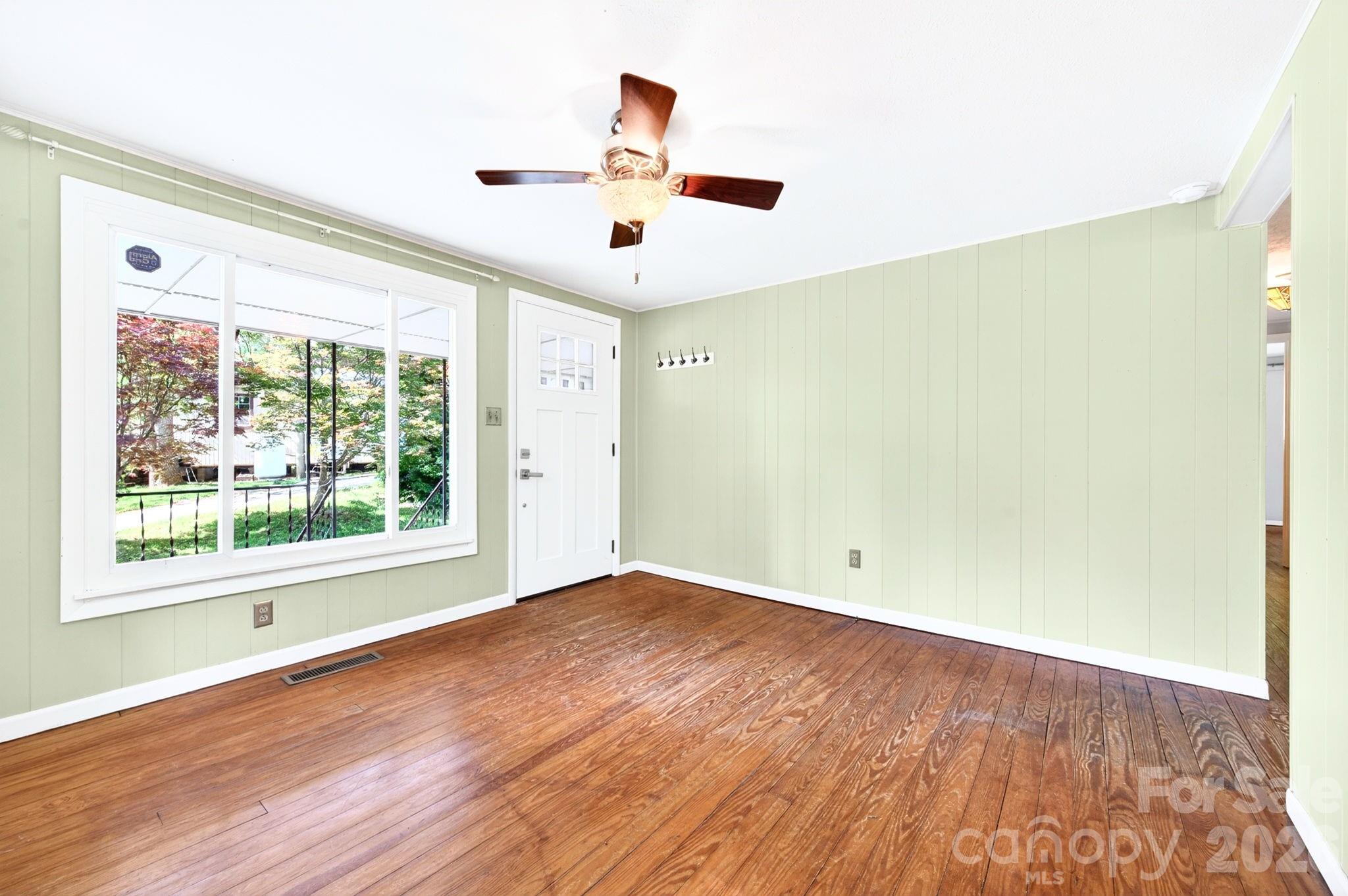 138 Brooklyn Road