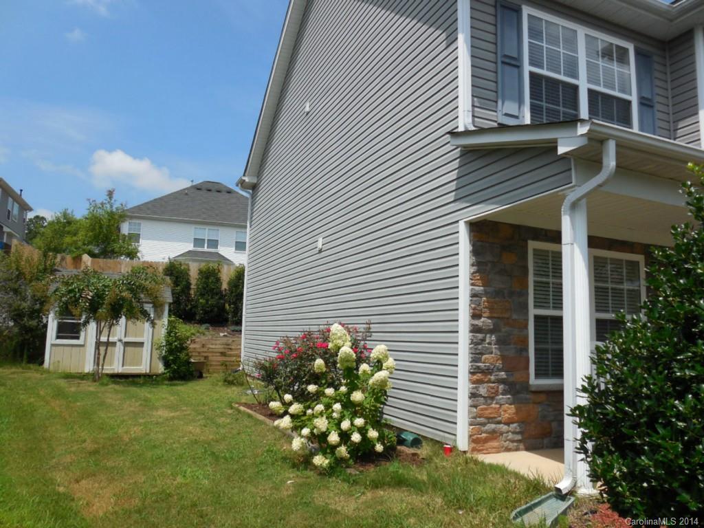 Sandy Pointe - Residential