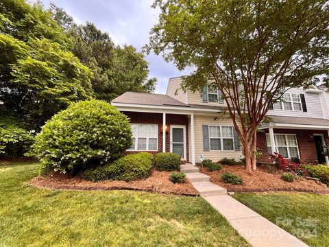 10875 Holly Ridge Boulevard Charlotte NC 28216