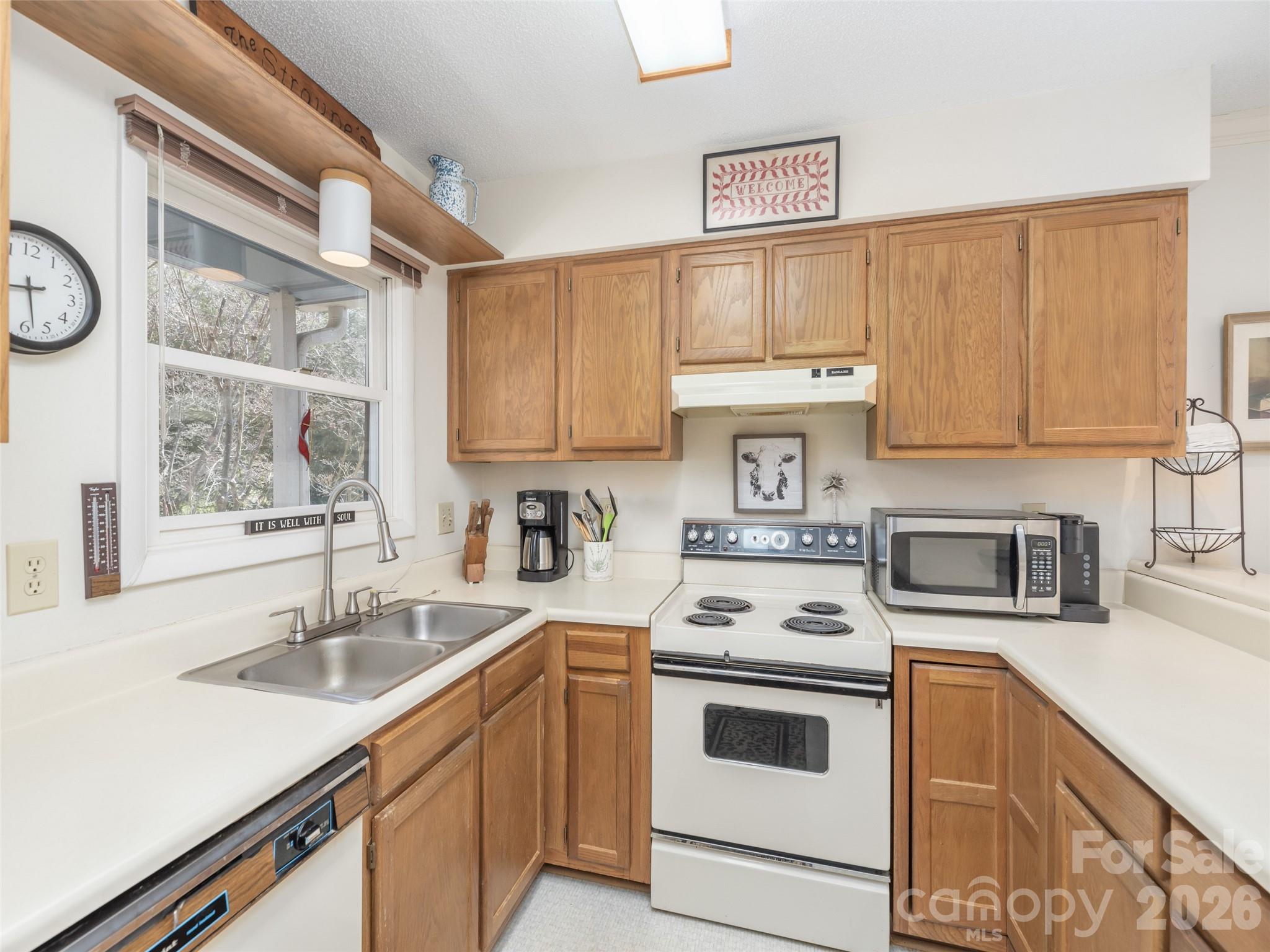 Tri Vista Villas - Residential