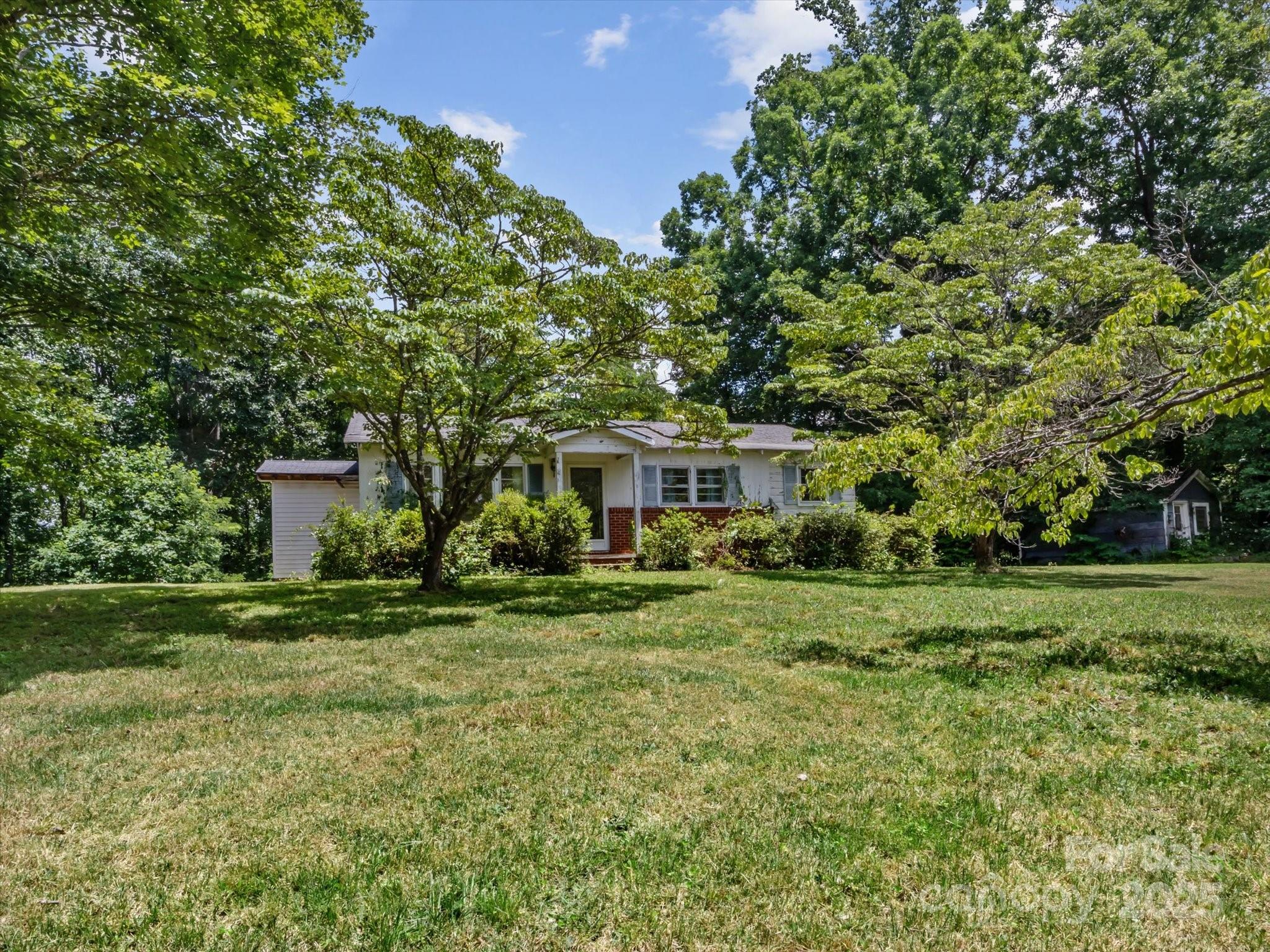 859 Stacy Hill Road