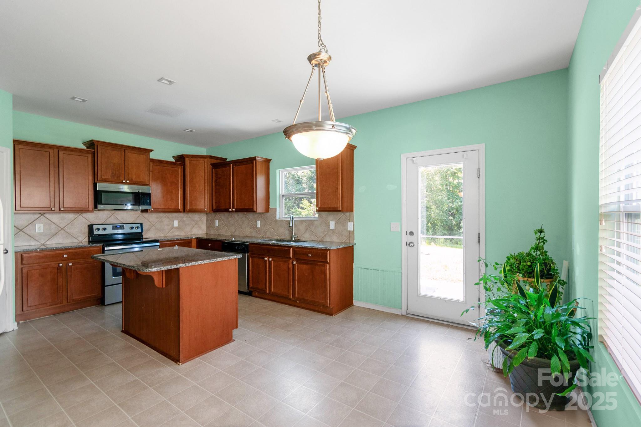 Saddlebrook - Residential