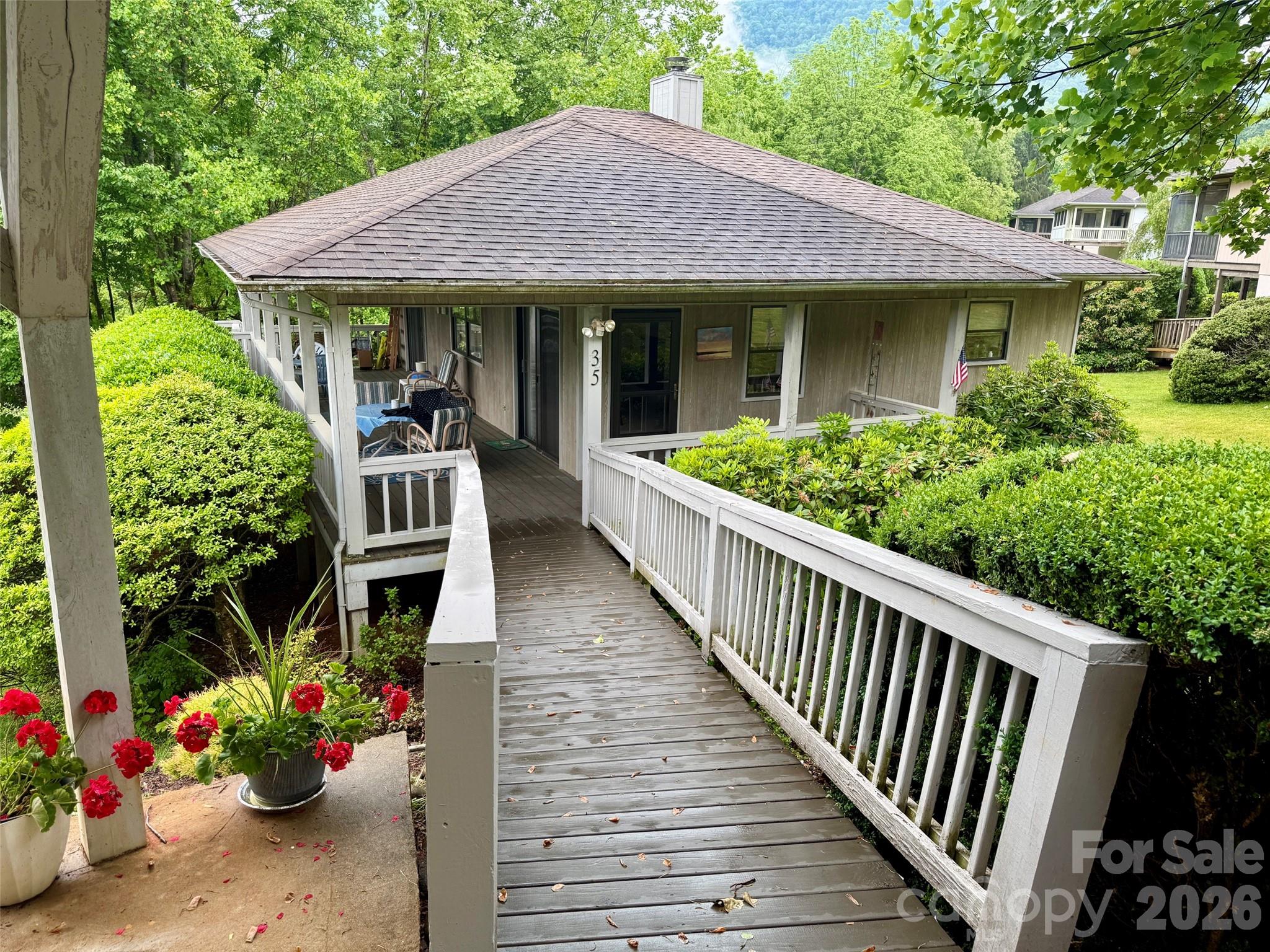 35 Talon Court