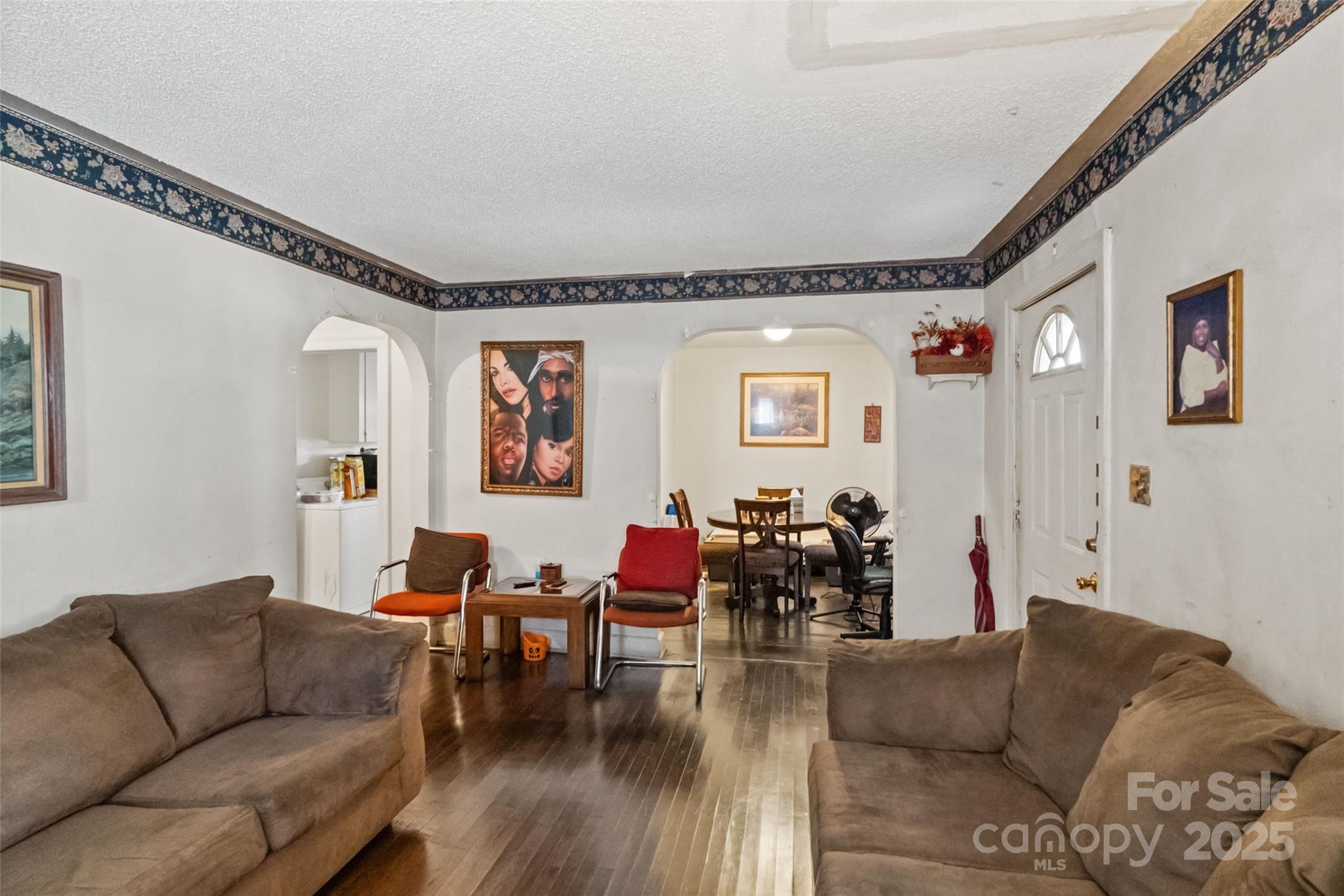 1719 Merriman Avenue