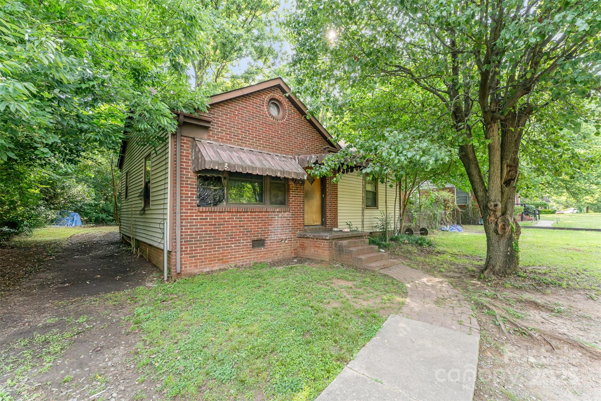 3924 Tillman Road