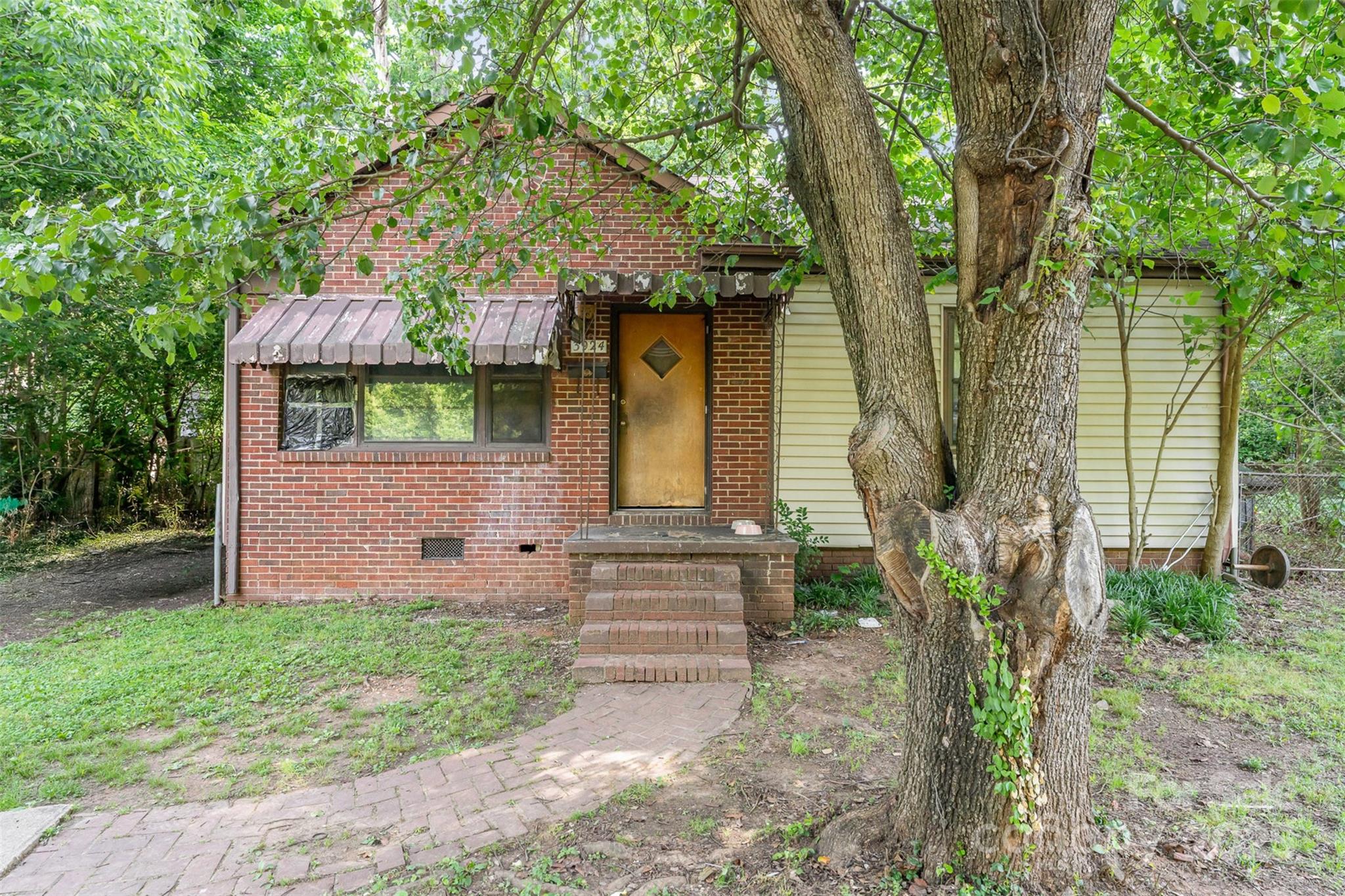 3924 Tillman Road