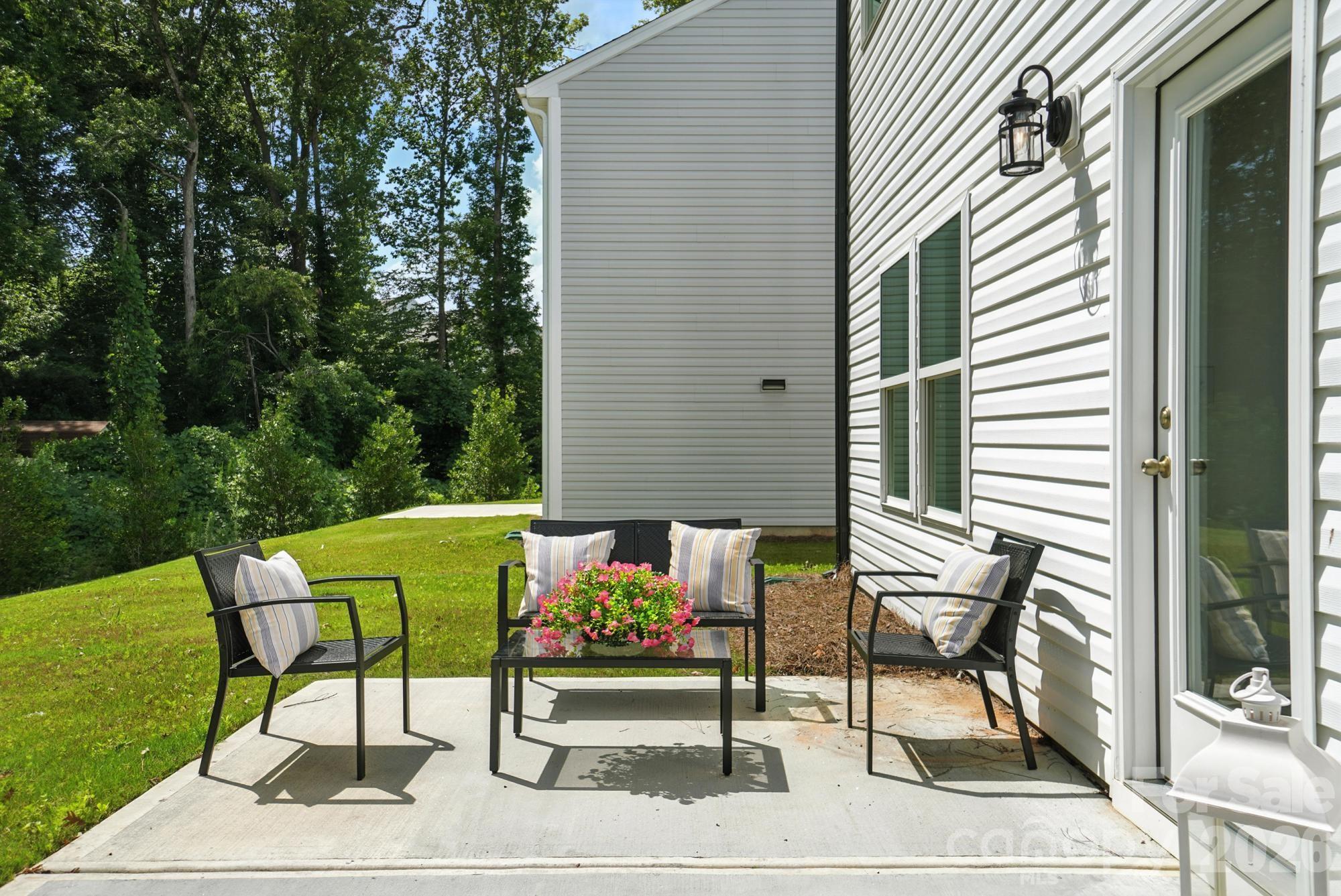 Davis Hills - Residential