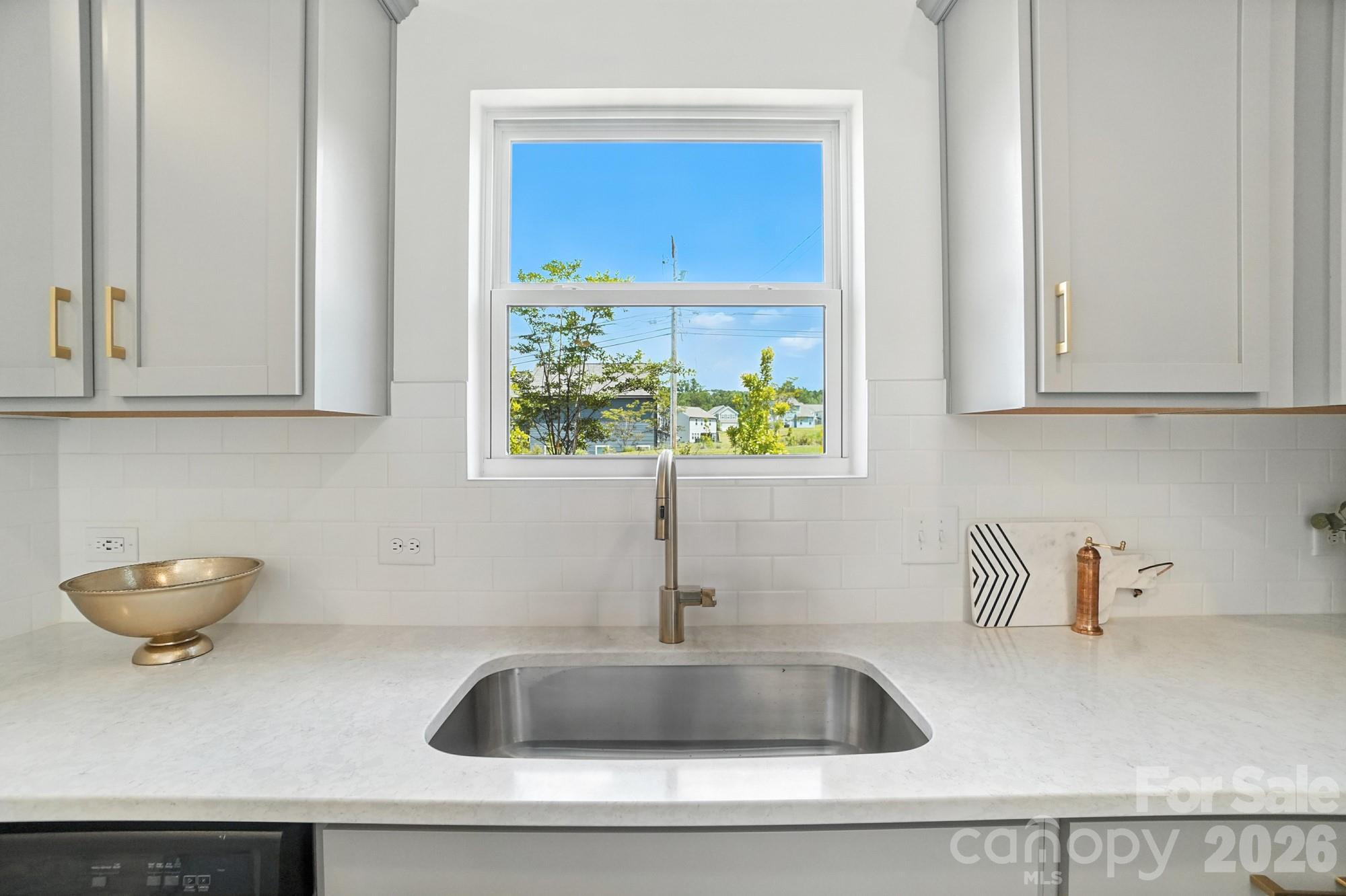 Davis Hills - Residential