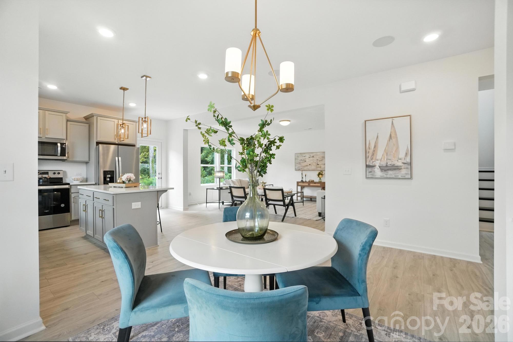 Davis Hills - Residential