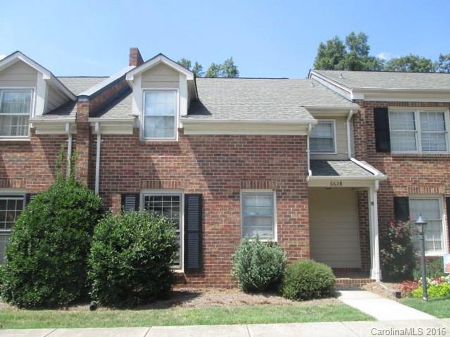 Lovely townhome in South Park area. New carpet and fresh paint throughout. Fully finished basement with extra bedroom, bath, and den. Basic cable included.