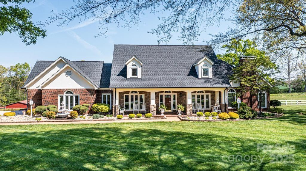 5544 Quail Creek Drive