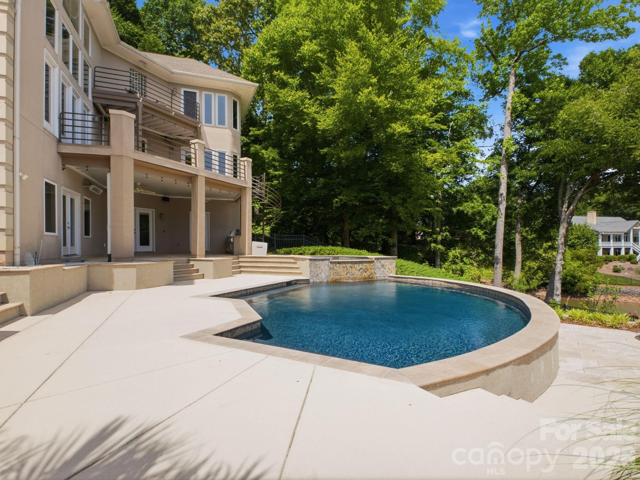 Lake Ridge At Pinsto Forest - Residential