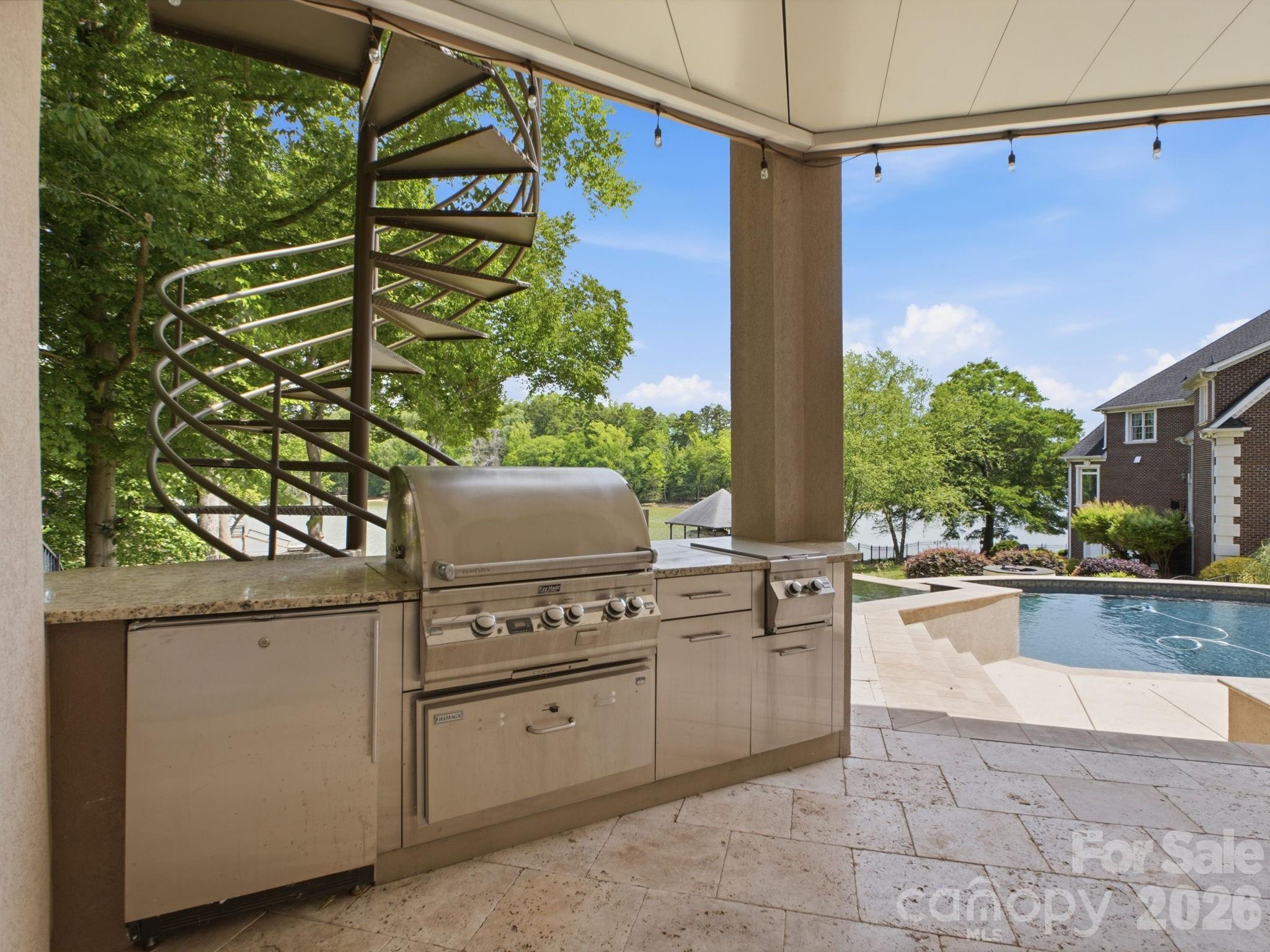 Lake Ridge At Pinsto Forest - Residential