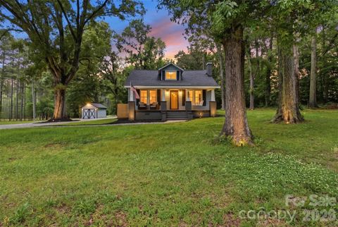 Photo of 501 Rawlsville Road #140, Rock Hill, SC 29730 (MLS # 4386411)