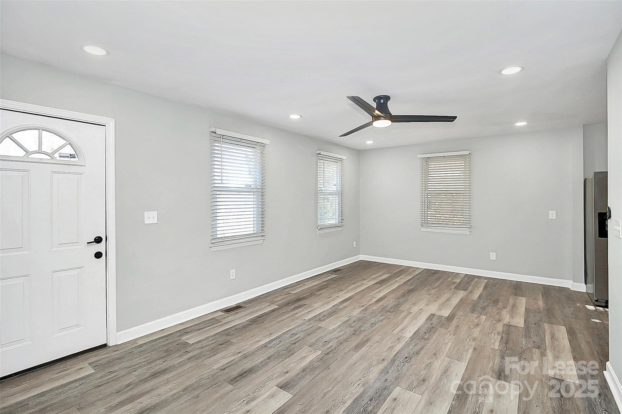 2921 Ravencroft Drive