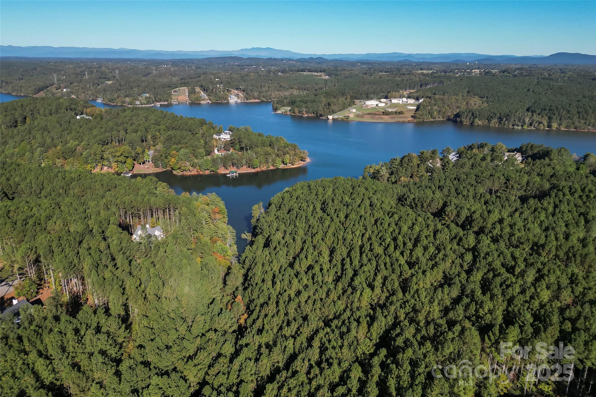 Paradise Harbor - Land
