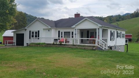 18 Misty Meadows Road Burnsville NC 28714
