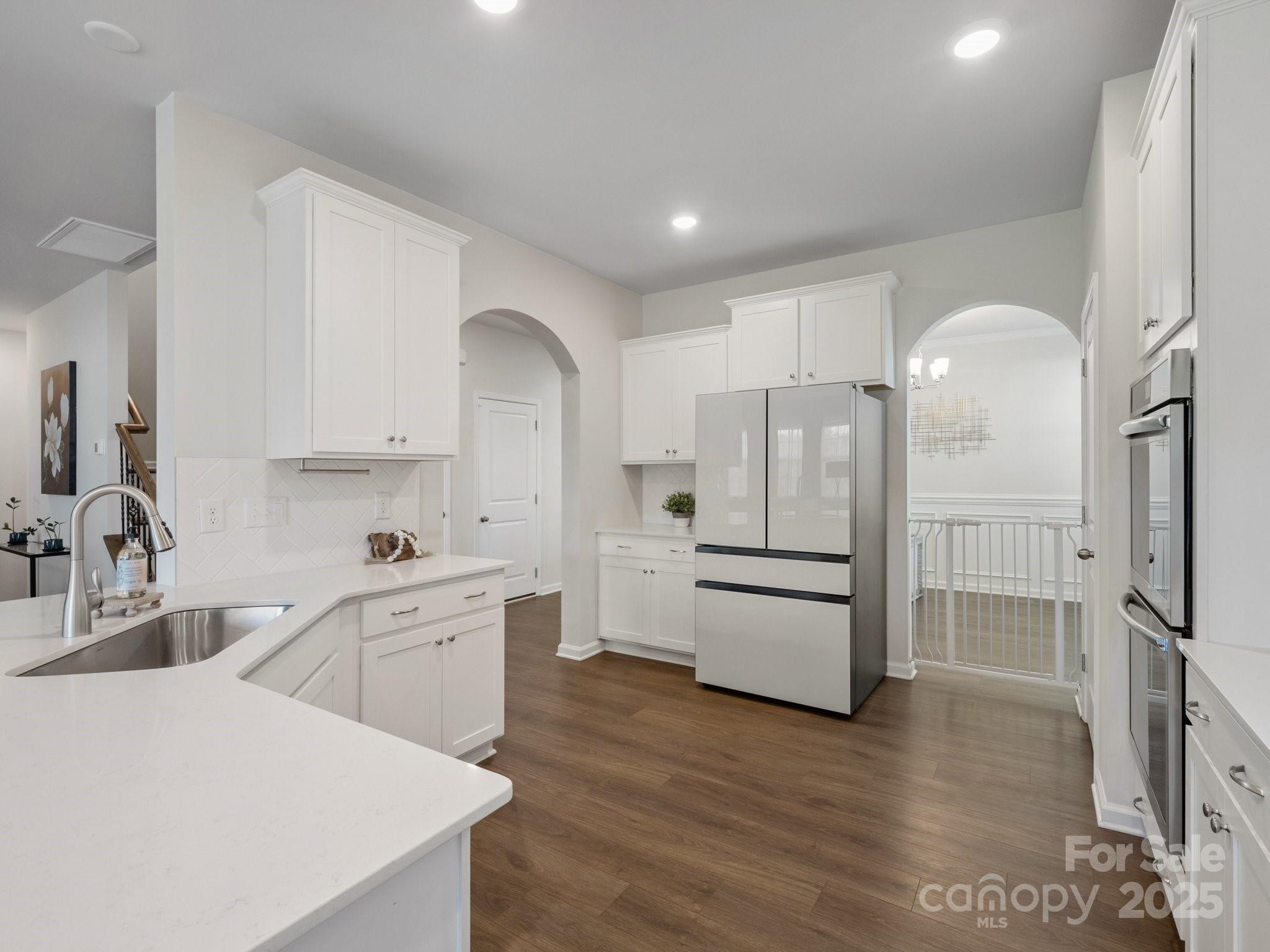 3615 Slider Terrace