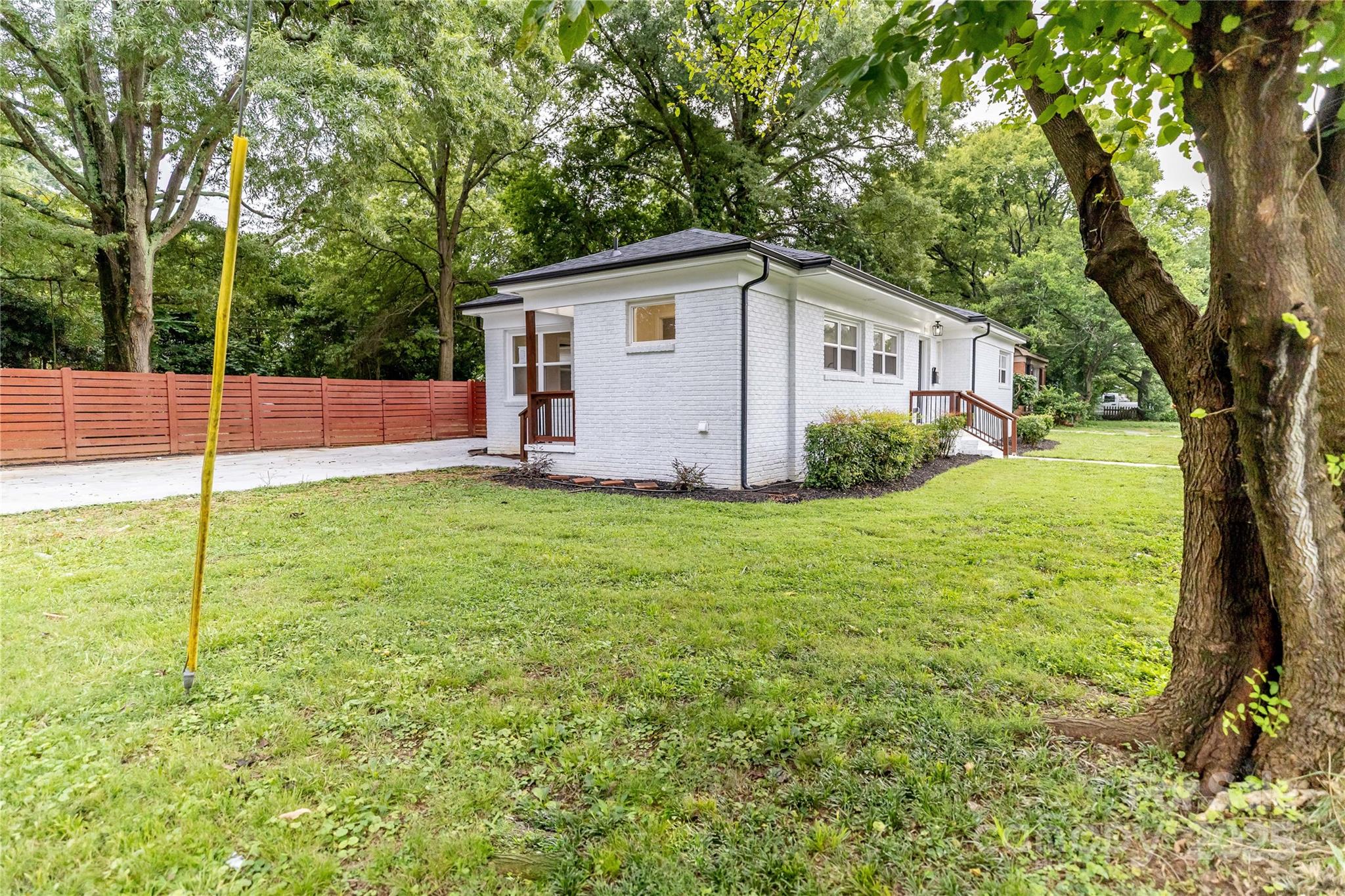 3501 Eastway Drive