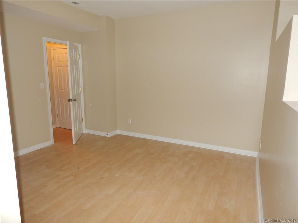 Meadowbrook Forest - Residential Lease