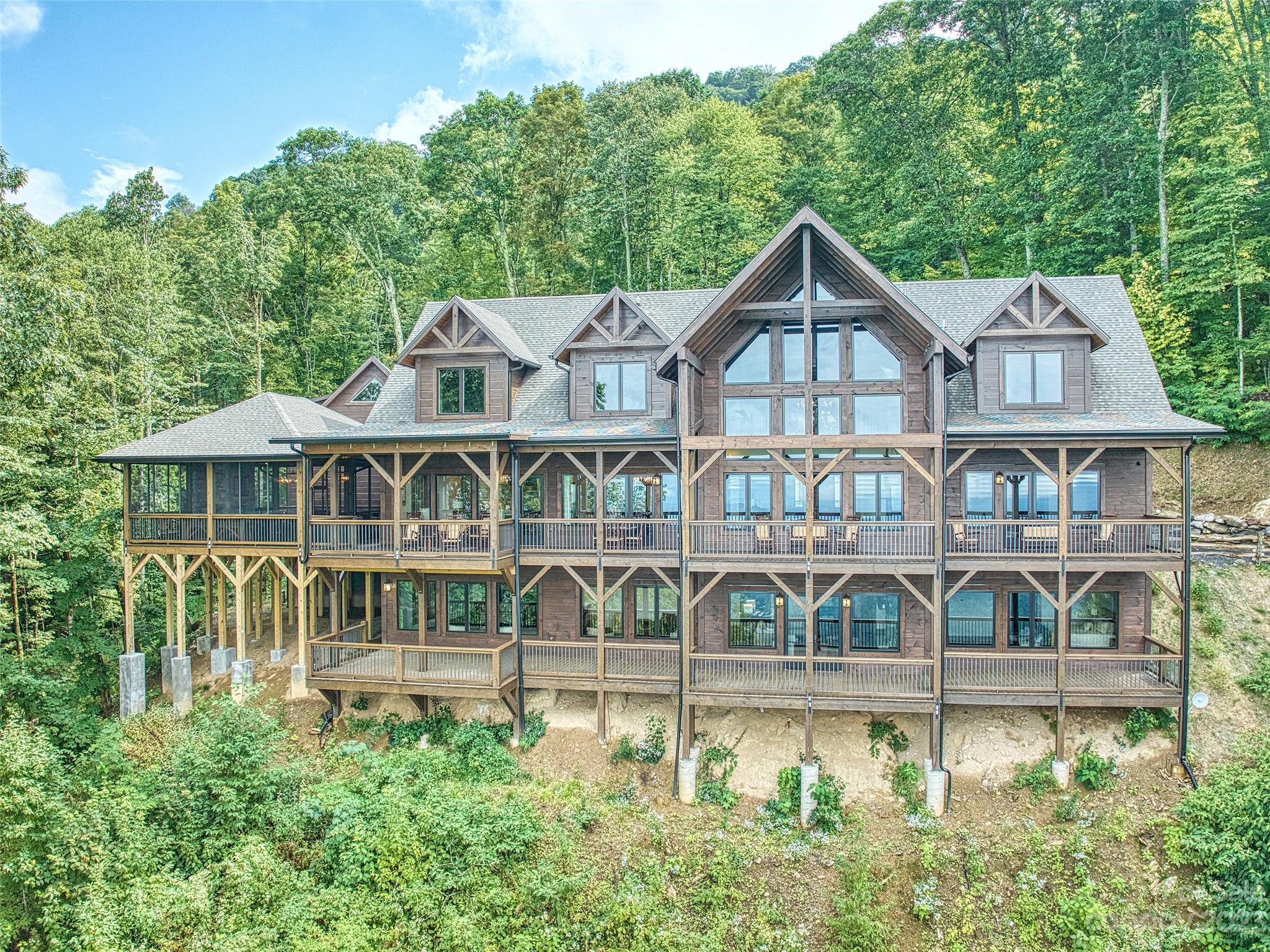 Smoky Mountain Retreat at Eagles Nest - Residential
