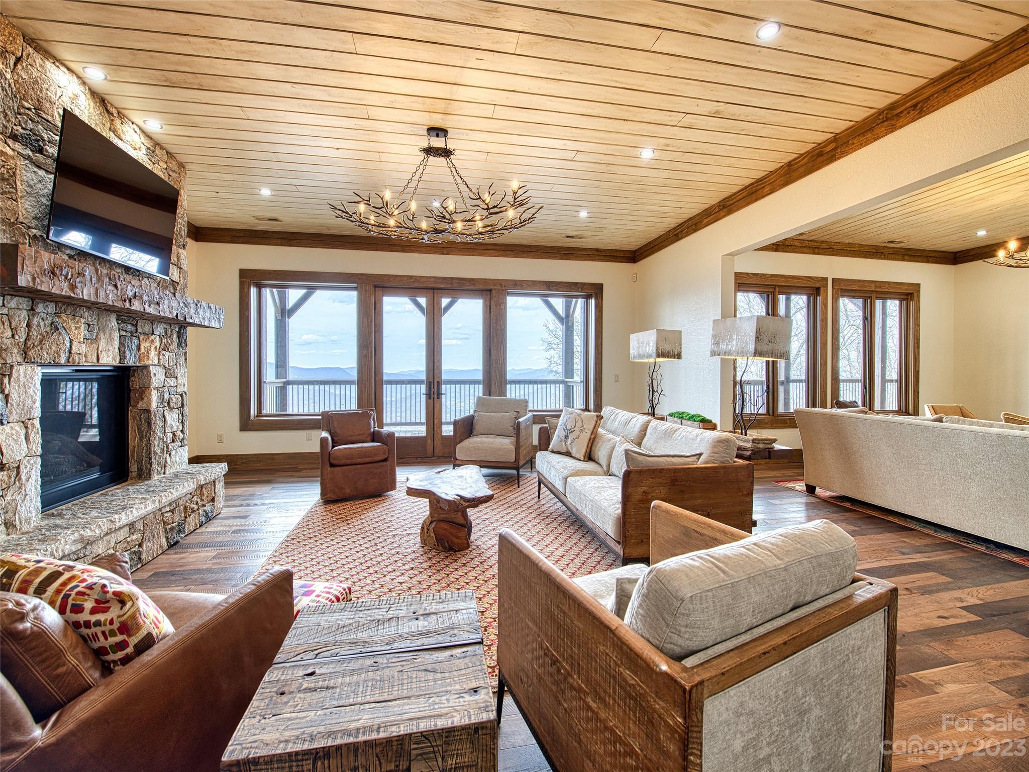 Smoky Mountain Retreat at Eagles Nest - Residential