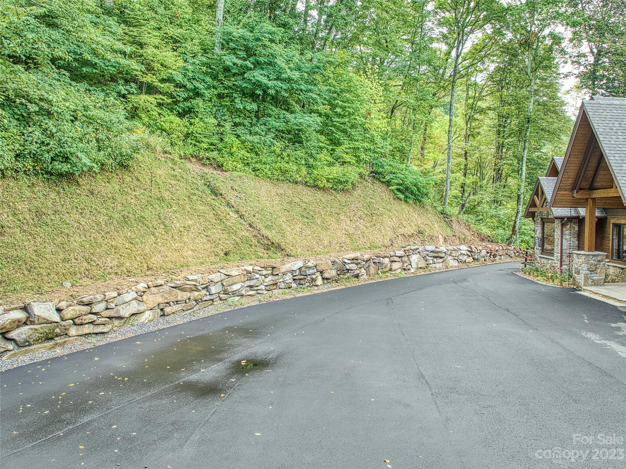 Smoky Mountain Retreat at Eagles Nest - Residential