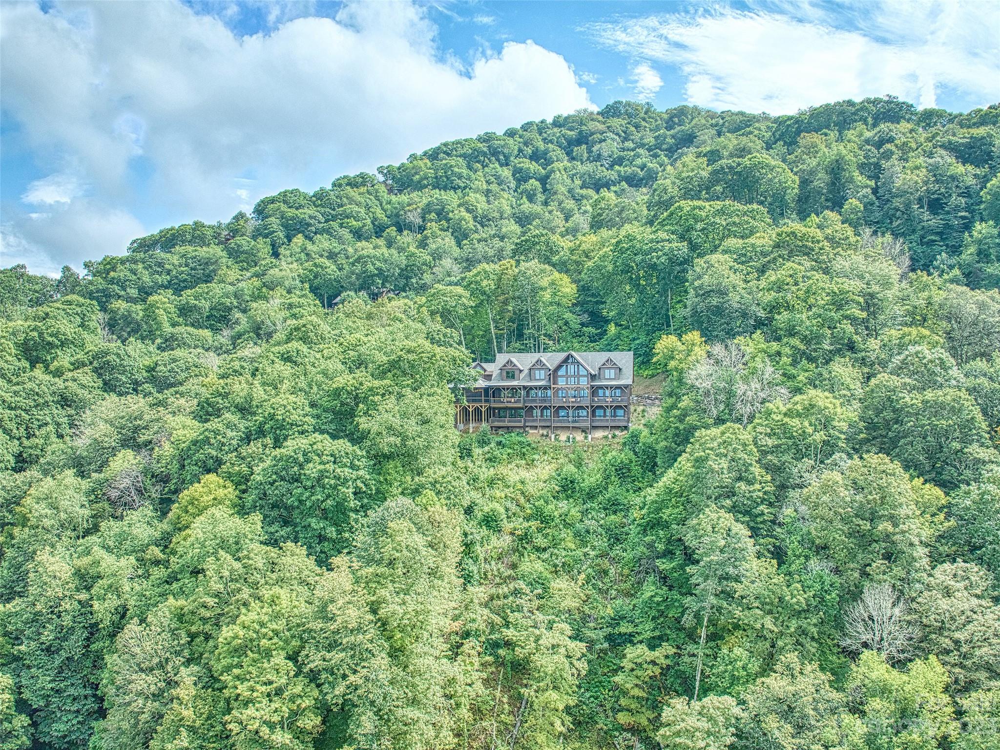 Smoky Mountain Retreat at Eagles Nest - Residential