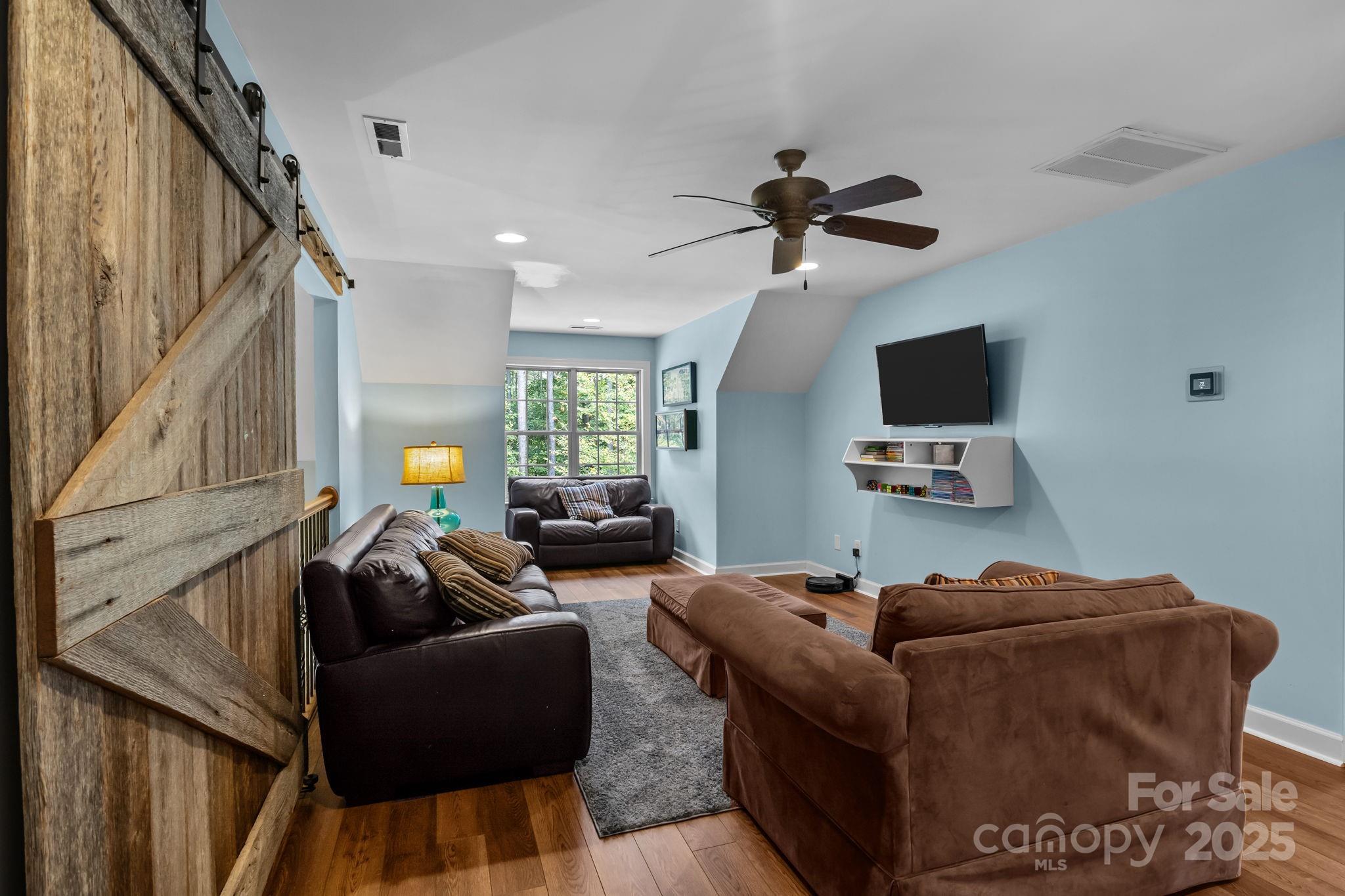 Pebble Bay - Residential