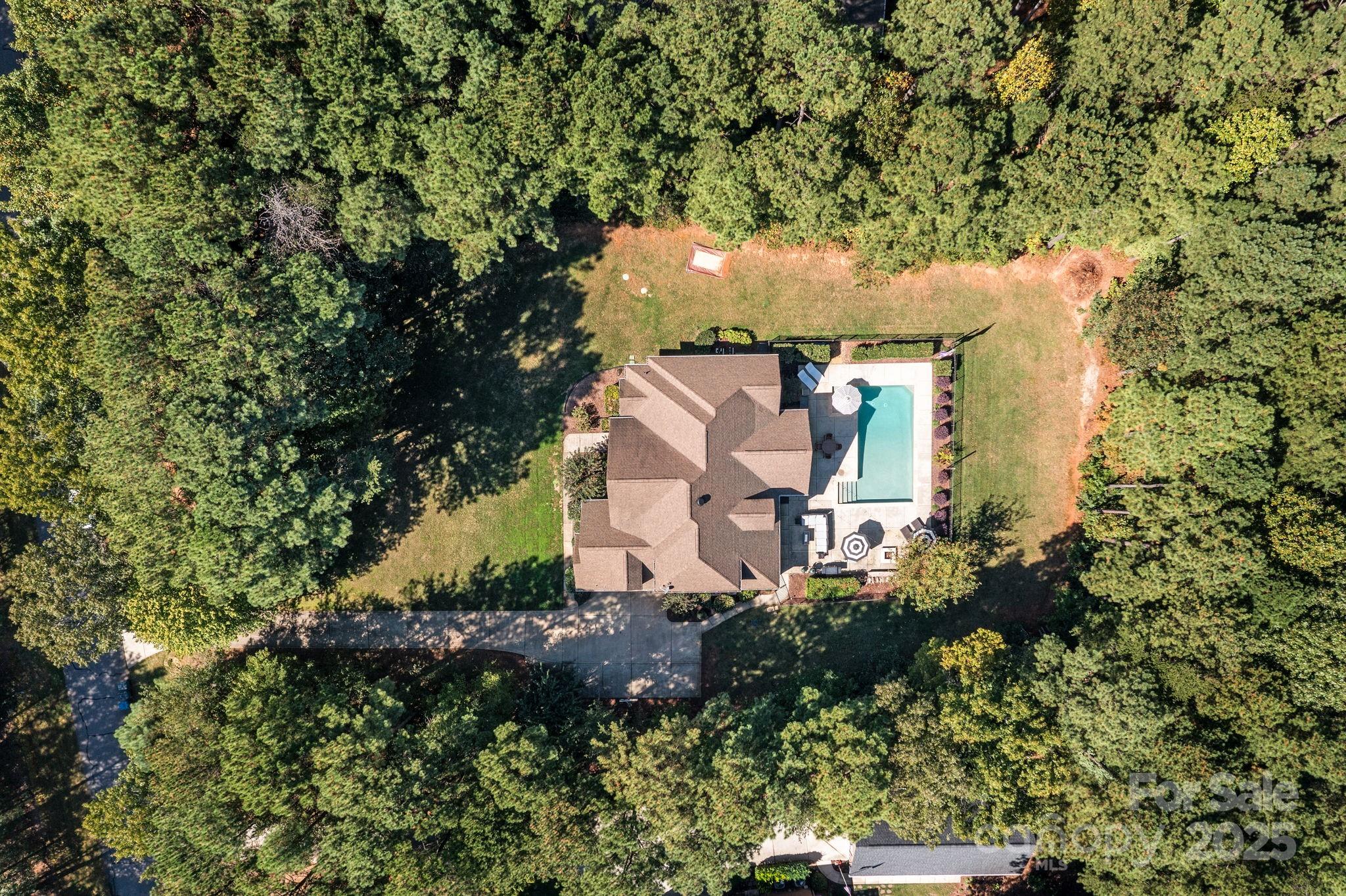 7274 James Court