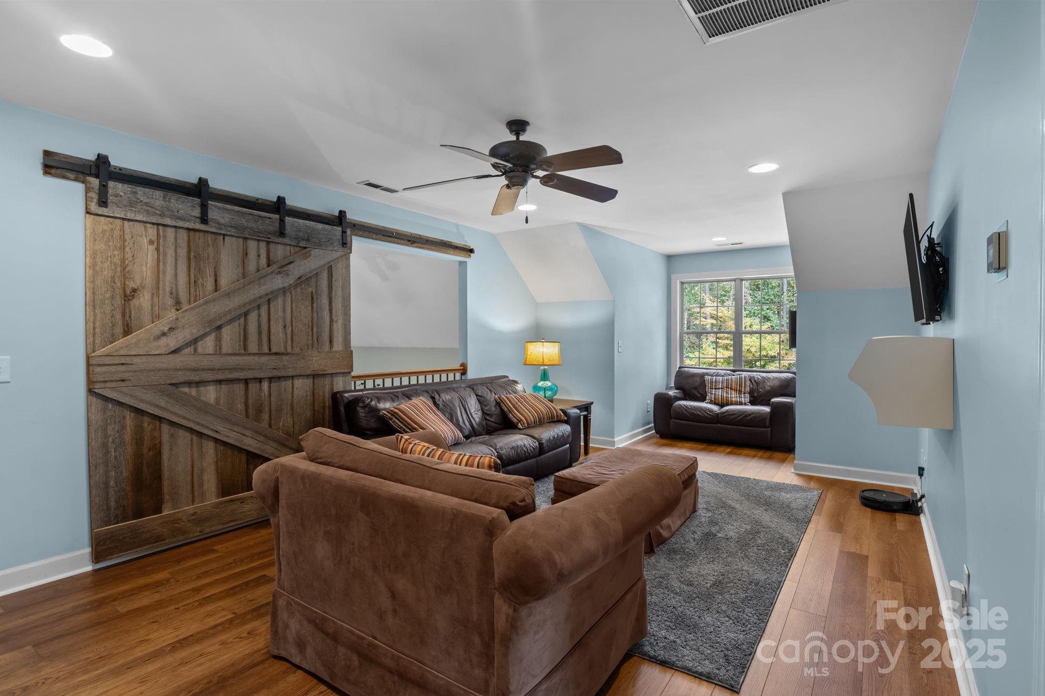 Pebble Bay - Residential