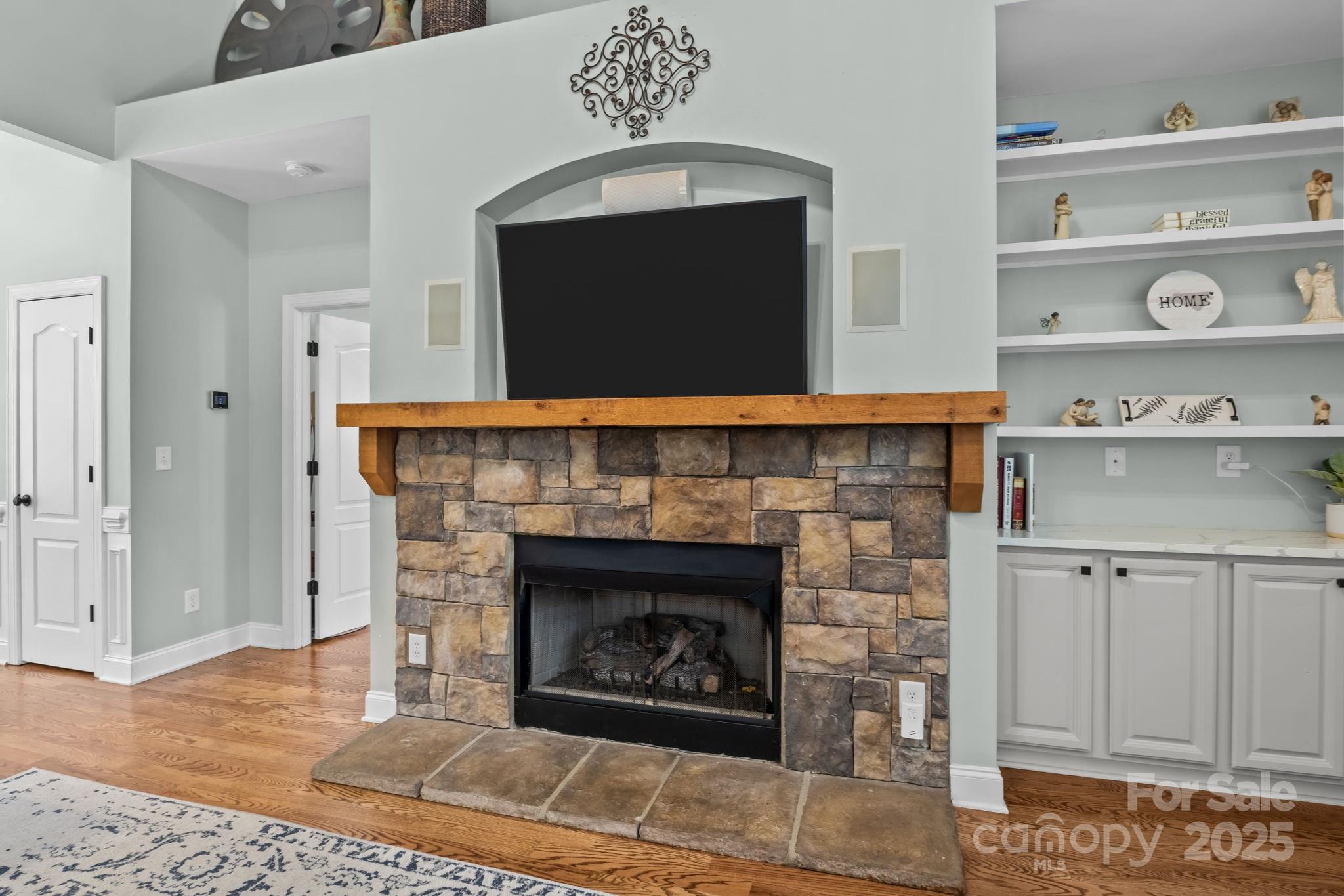 Pebble Bay - Residential