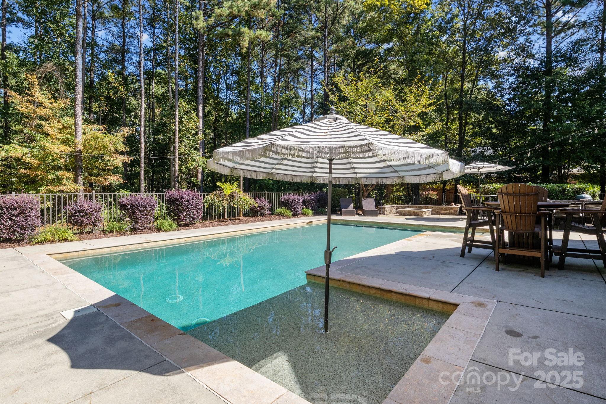 Pebble Bay - Residential