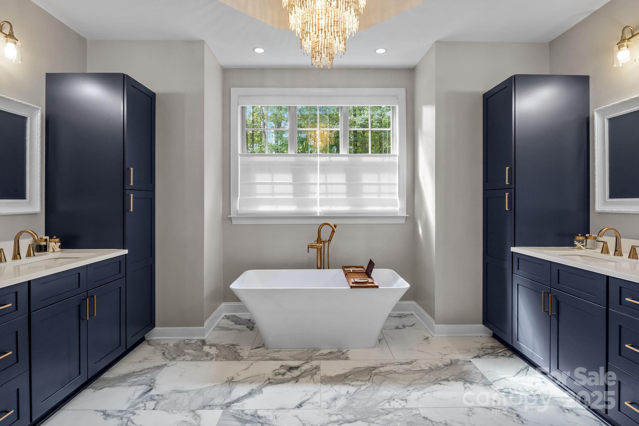 Pebble Bay - Residential