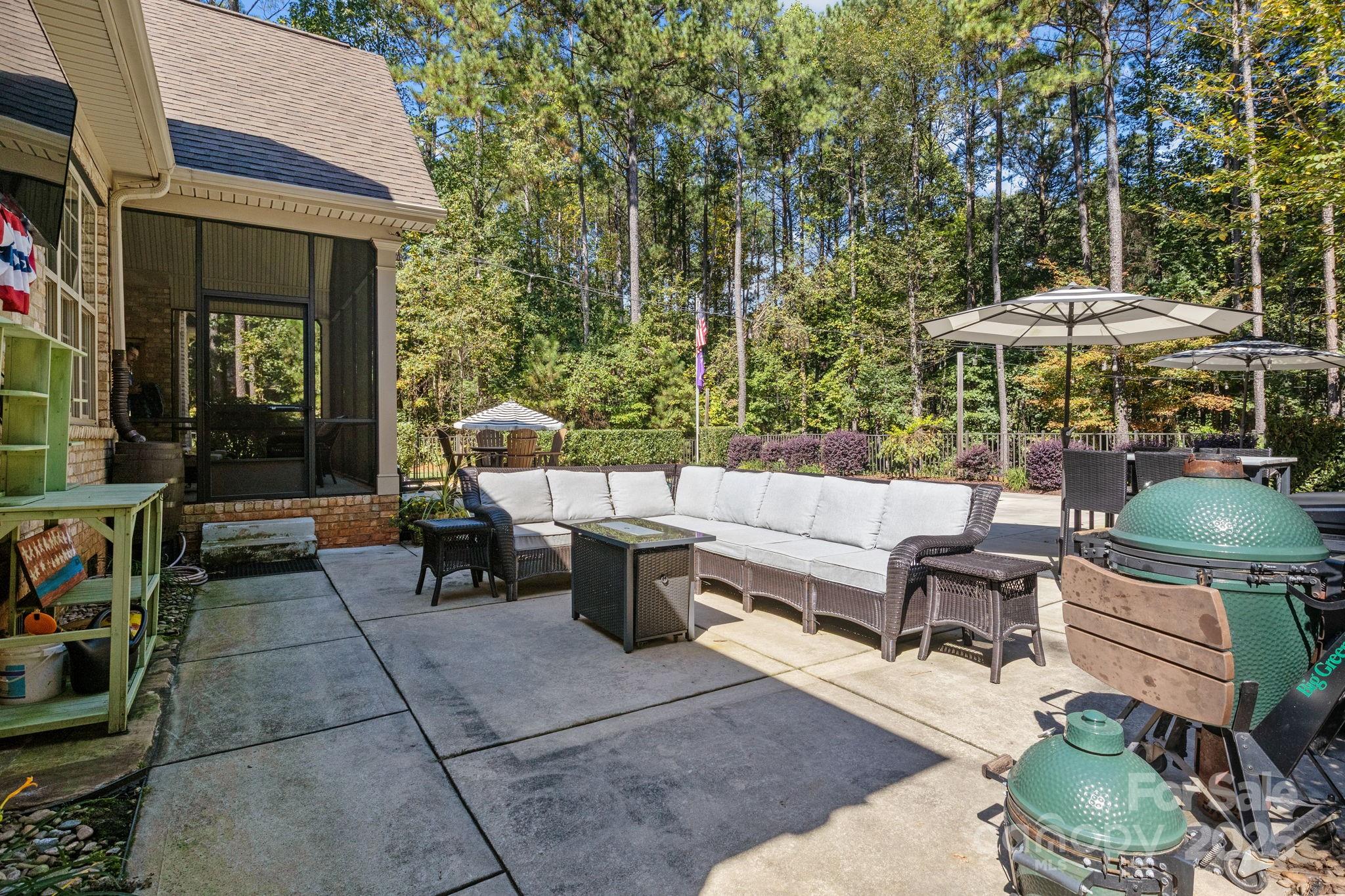 Pebble Bay - Residential