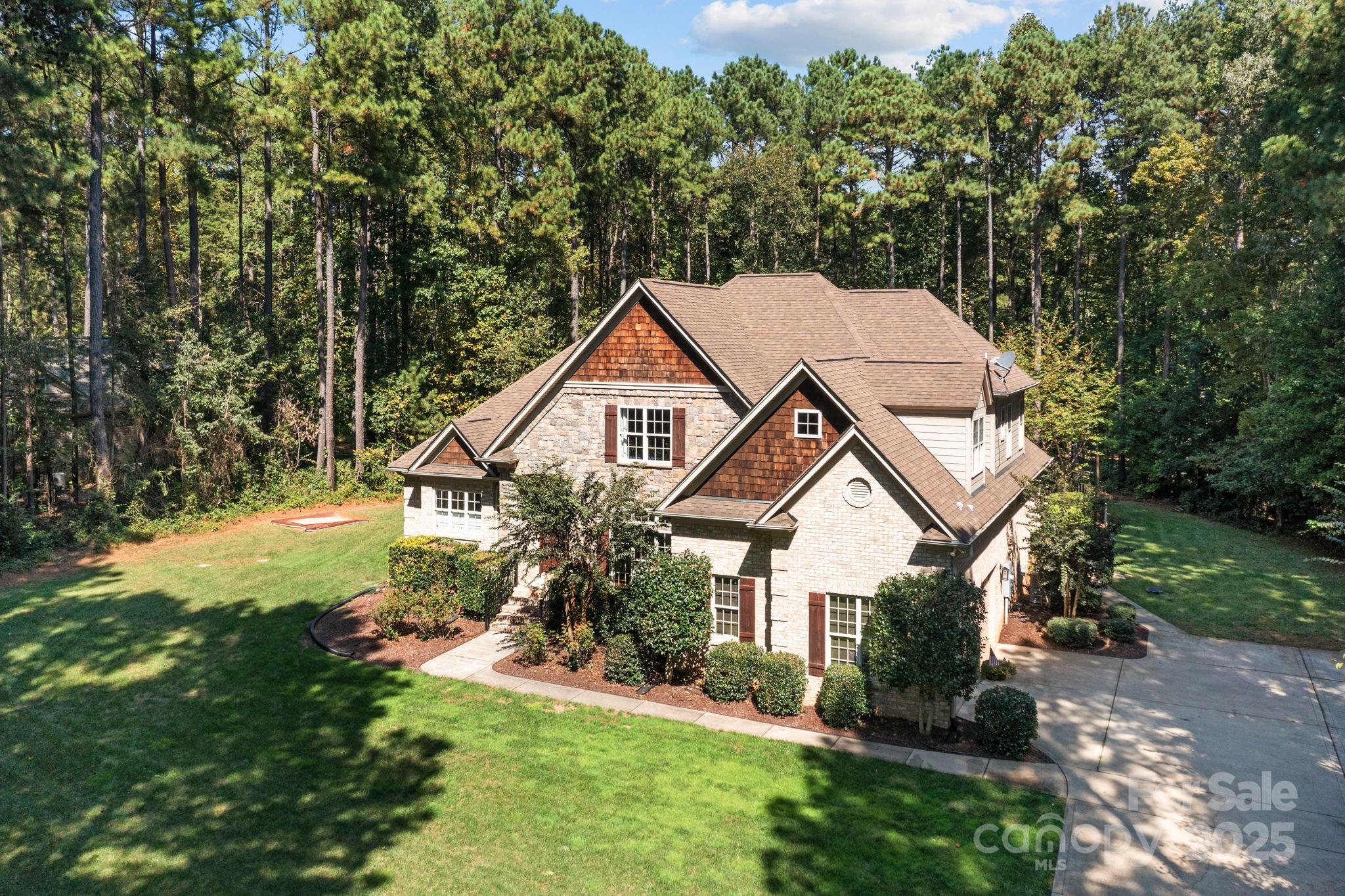 7274 James Court