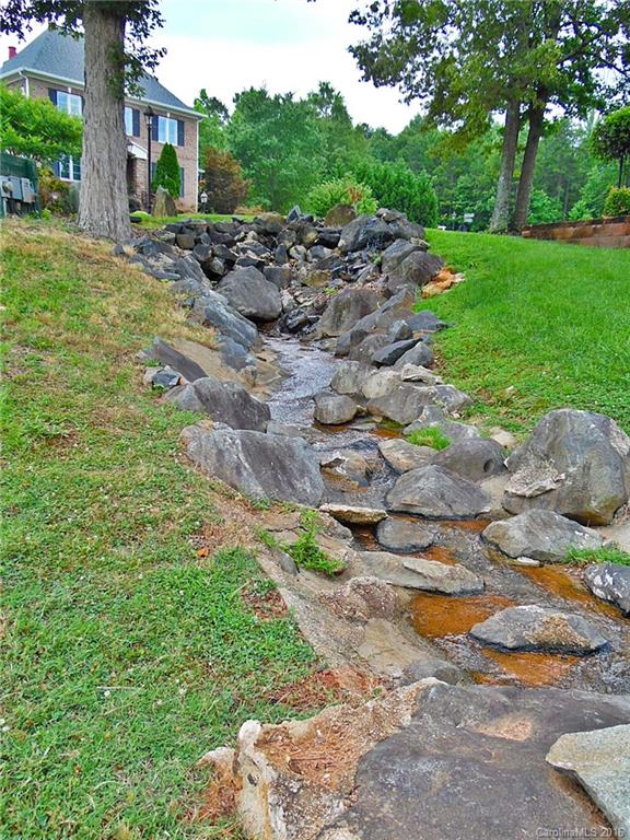 Joslin Pointe - Land