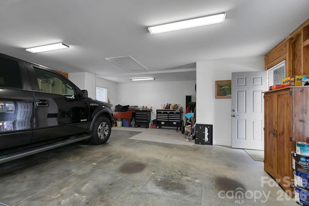 Connestee Falls - Residential