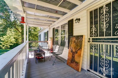 A home in Waxhaw