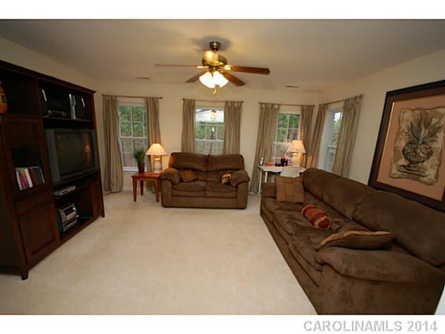 Highland Creek - Residential