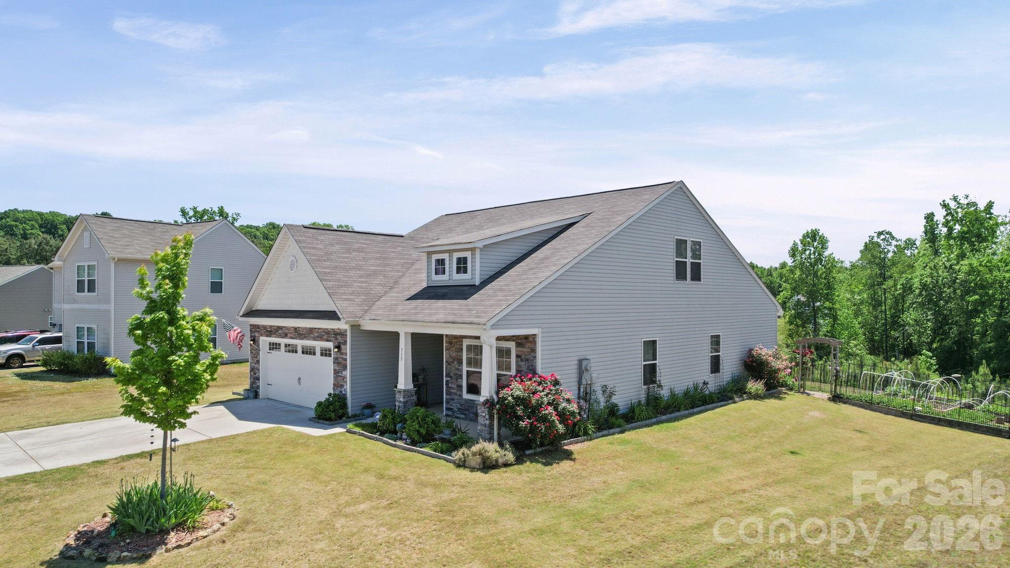 715 Lexington Drive