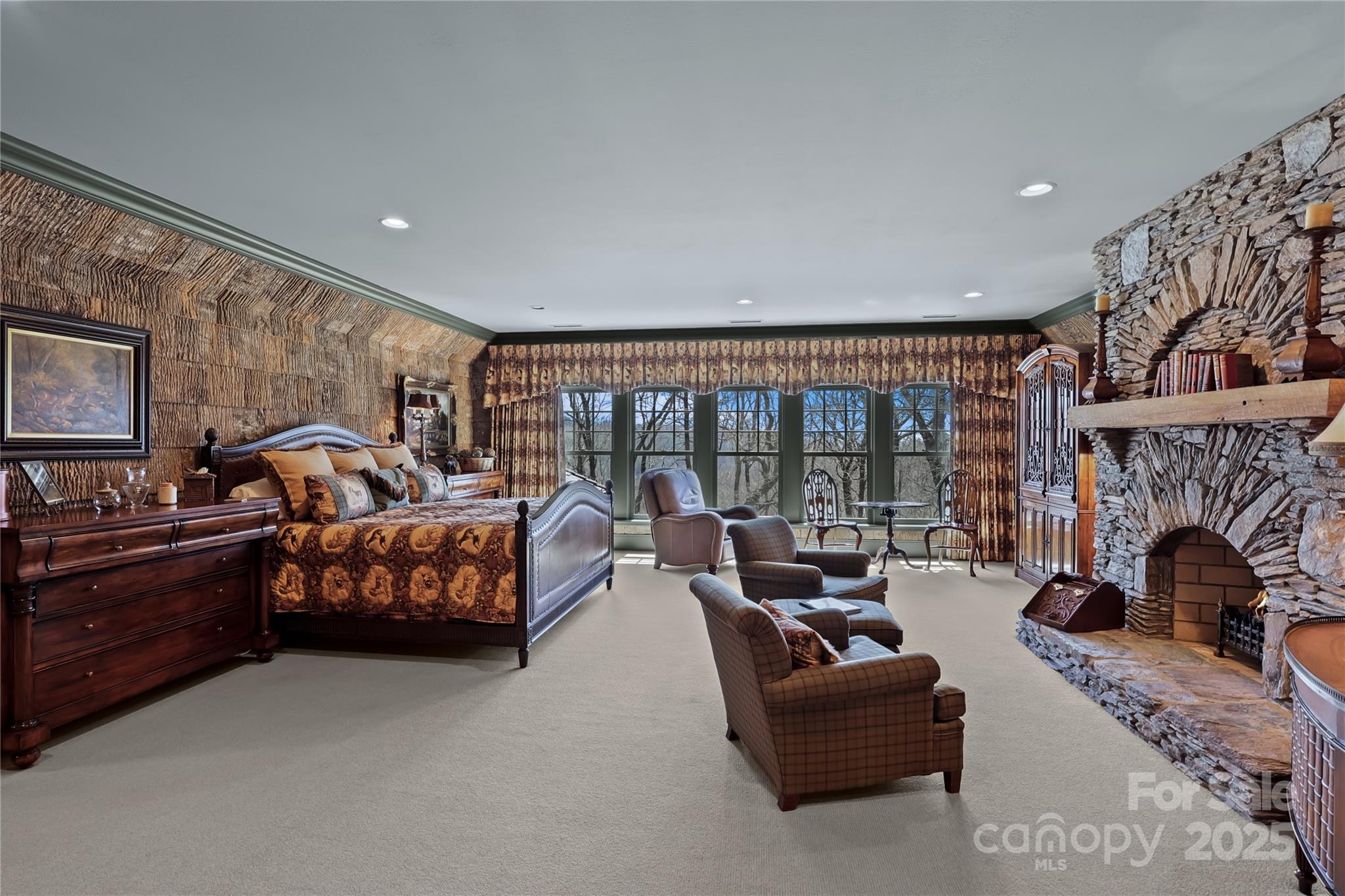 Blowing Rock, North Carolina 28605, United States, 5 Bedrooms Bedrooms, ,7 BathroomsBathrooms,Residential,Active,129876