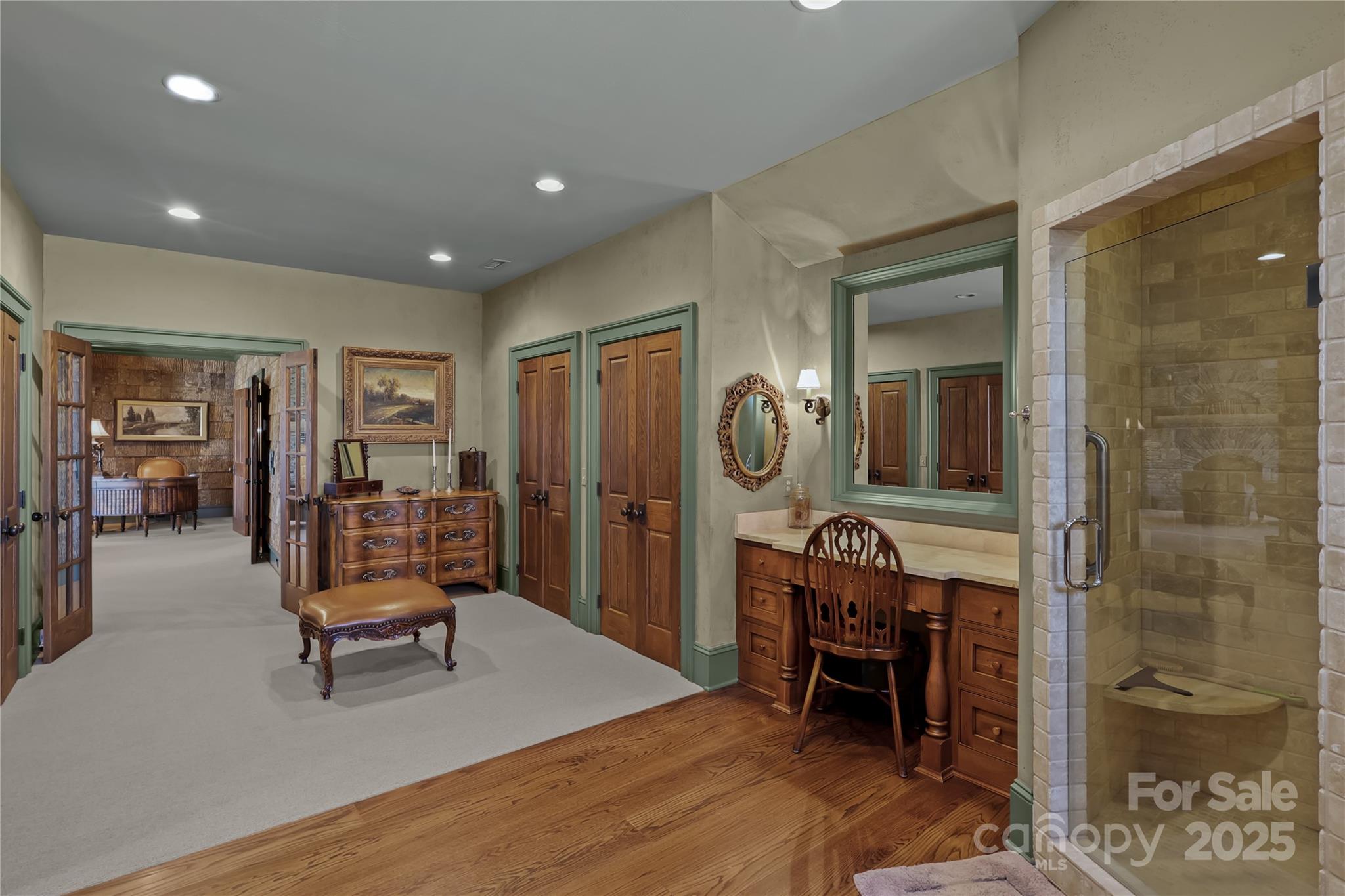 Blowing Rock, North Carolina 28605, United States, 5 Bedrooms Bedrooms, ,7 BathroomsBathrooms,Residential,Active,129876