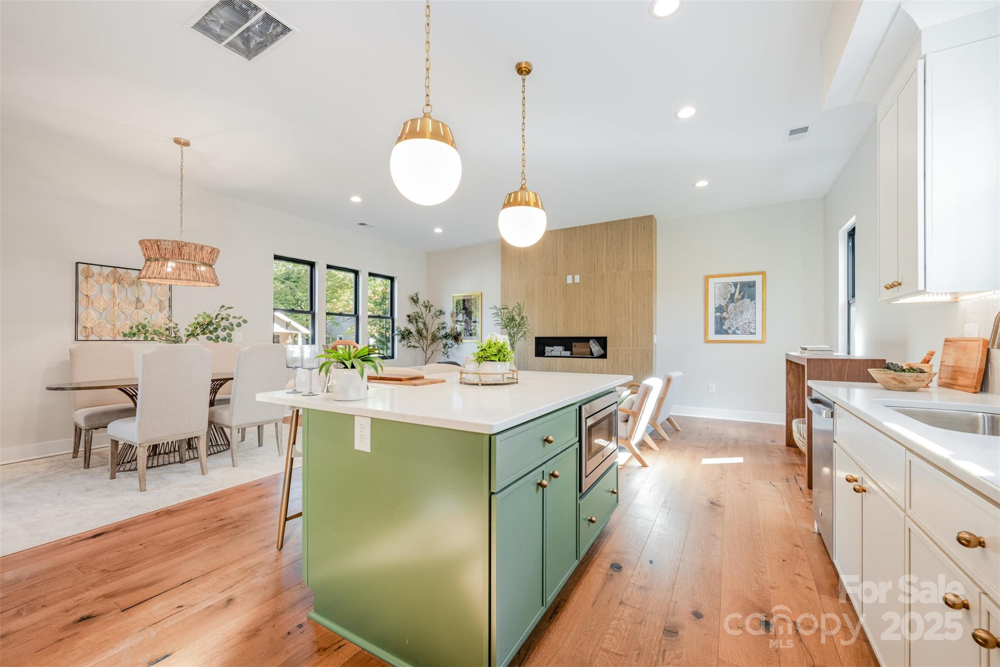 Oaklawn Park - Residential Income