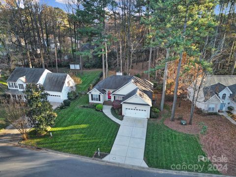 A home in Huntersville