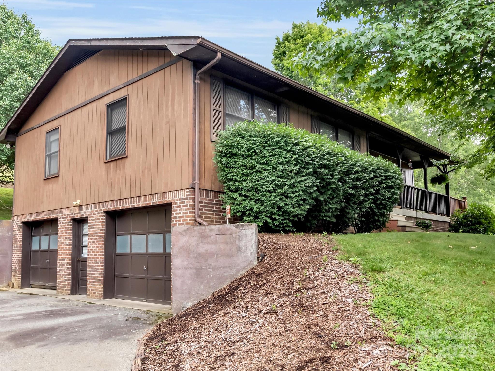 60 Sandalwood Lane
