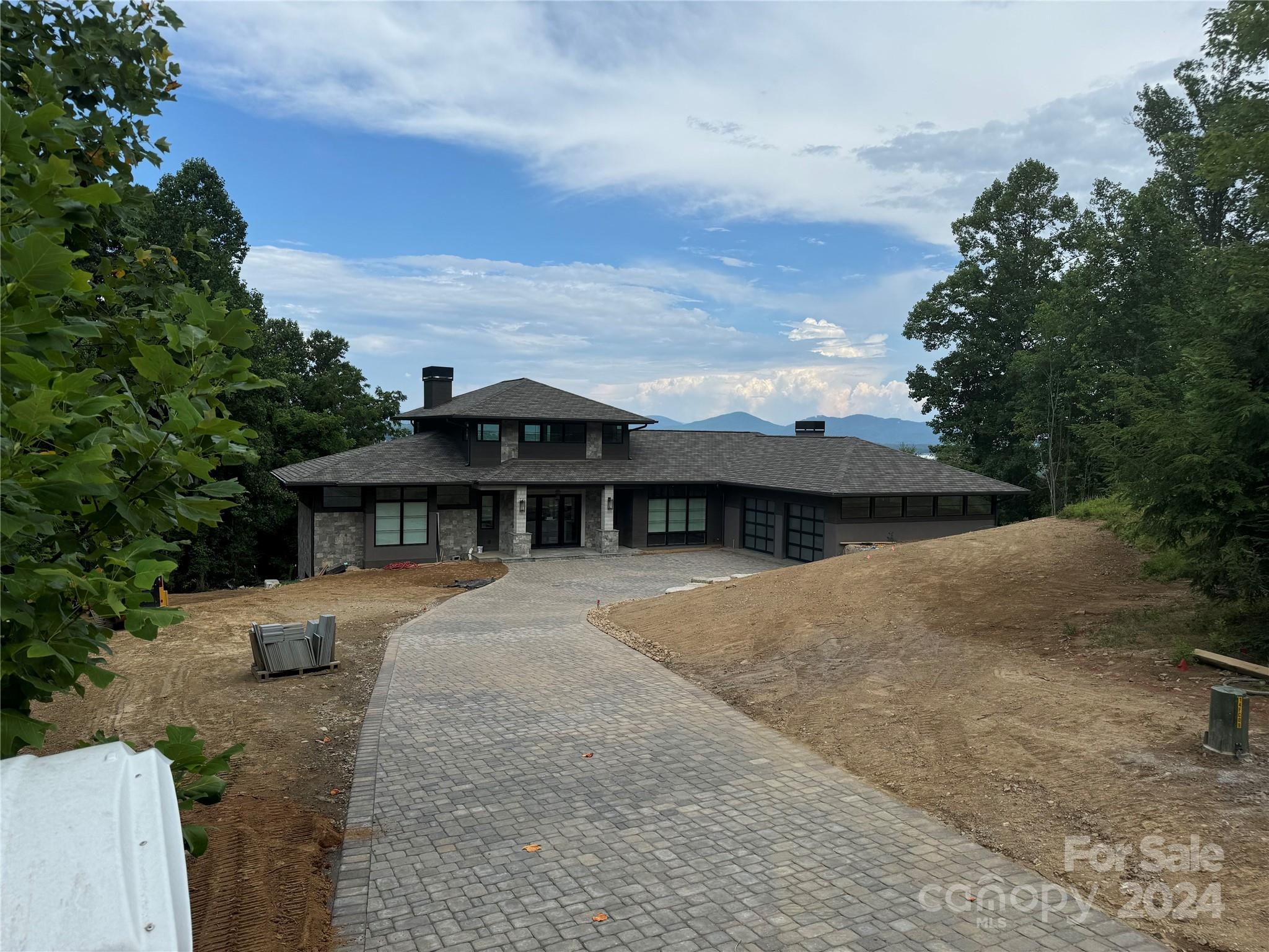 The Cliffs at Walnut Cove - Residential