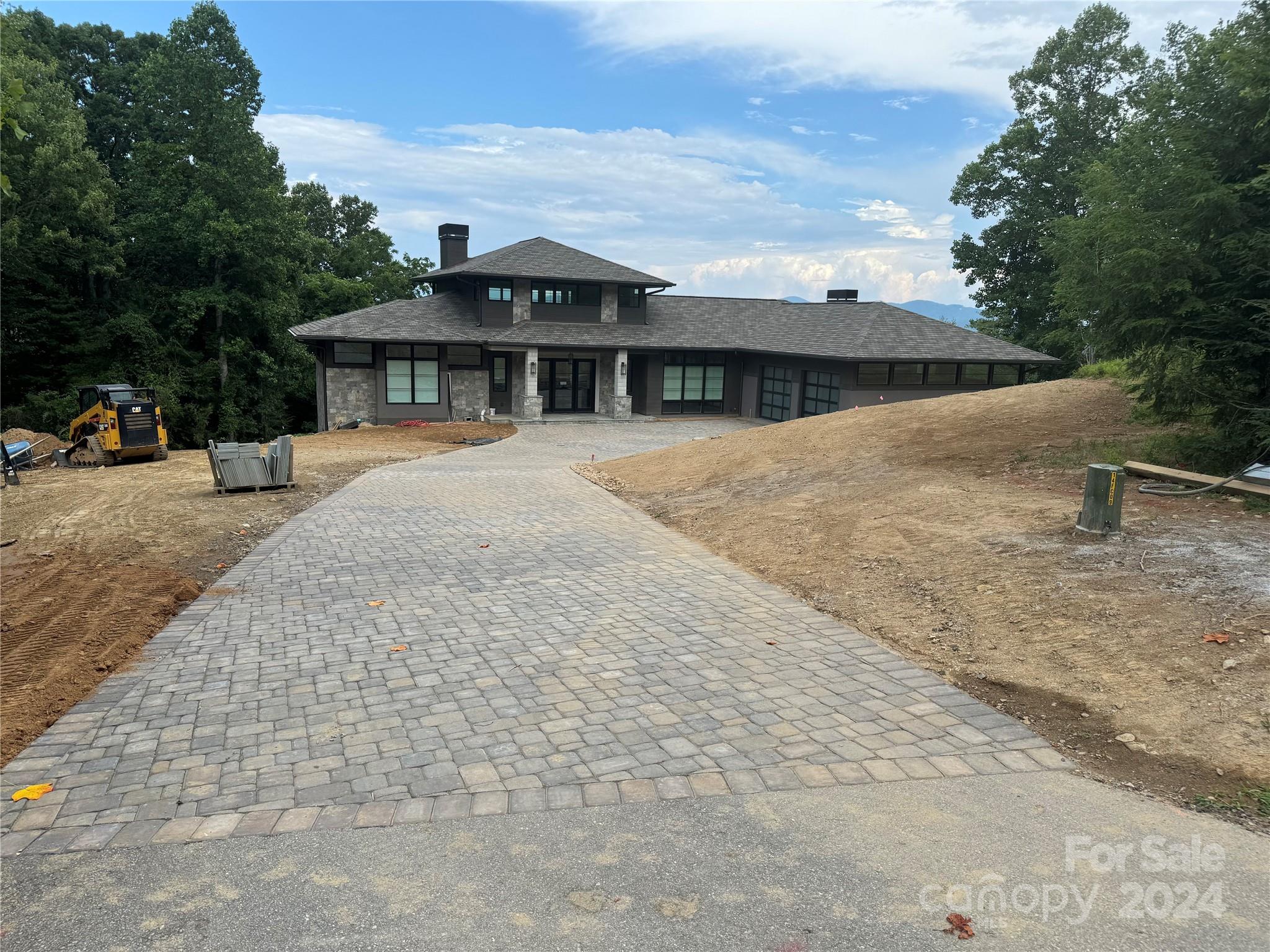 The Cliffs at Walnut Cove - Residential